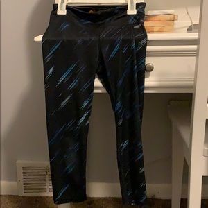 jll Capri workout leggings